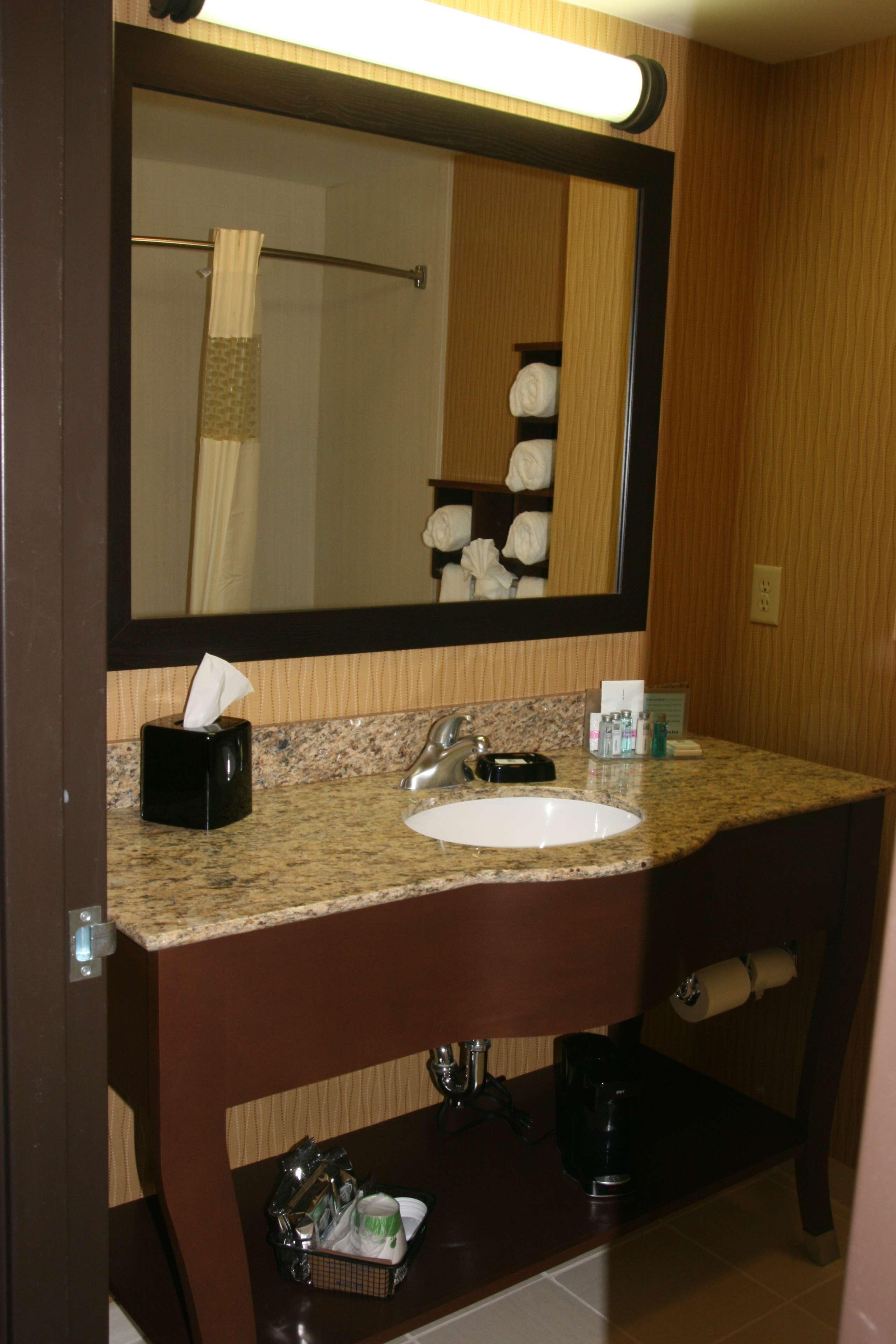 Hampton Inn And Suites Peru Kamer foto